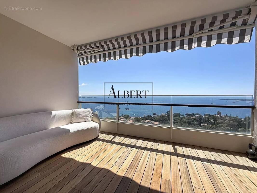 Appartement à CANNES