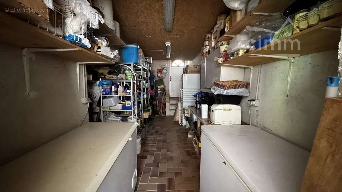 Maison à SAINT-BARTHELEMY-DE-VALS