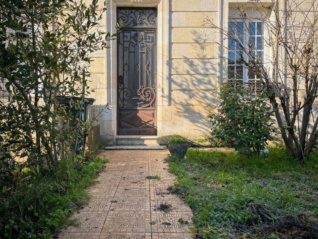Maison à LE BOUSCAT