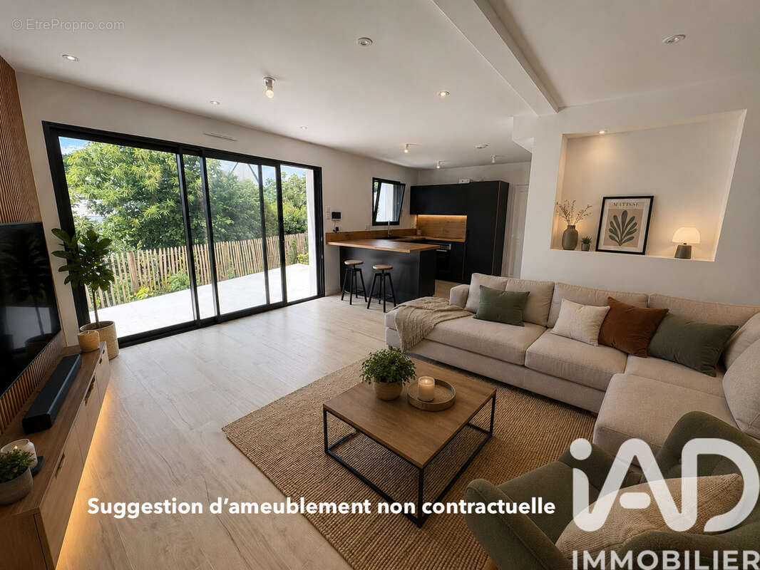 Photo 3 - Maison à THORIGNE-FOUILLARD