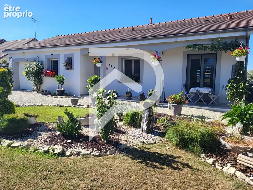 Photo Maison à Morvilliers au prix de 222 000€