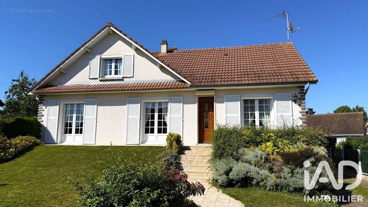 Photo 1 - Maison à BROU
