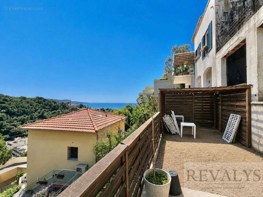 Alpes maritimes (06) - nice ouest - a vendre terrain constructible 320m2 vue mer avec permis depose - photo 3