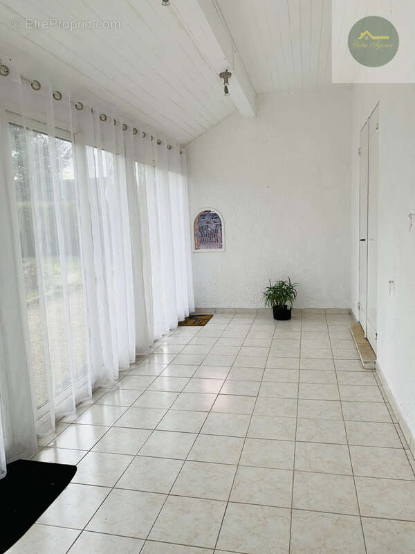 Maison à CHEROY