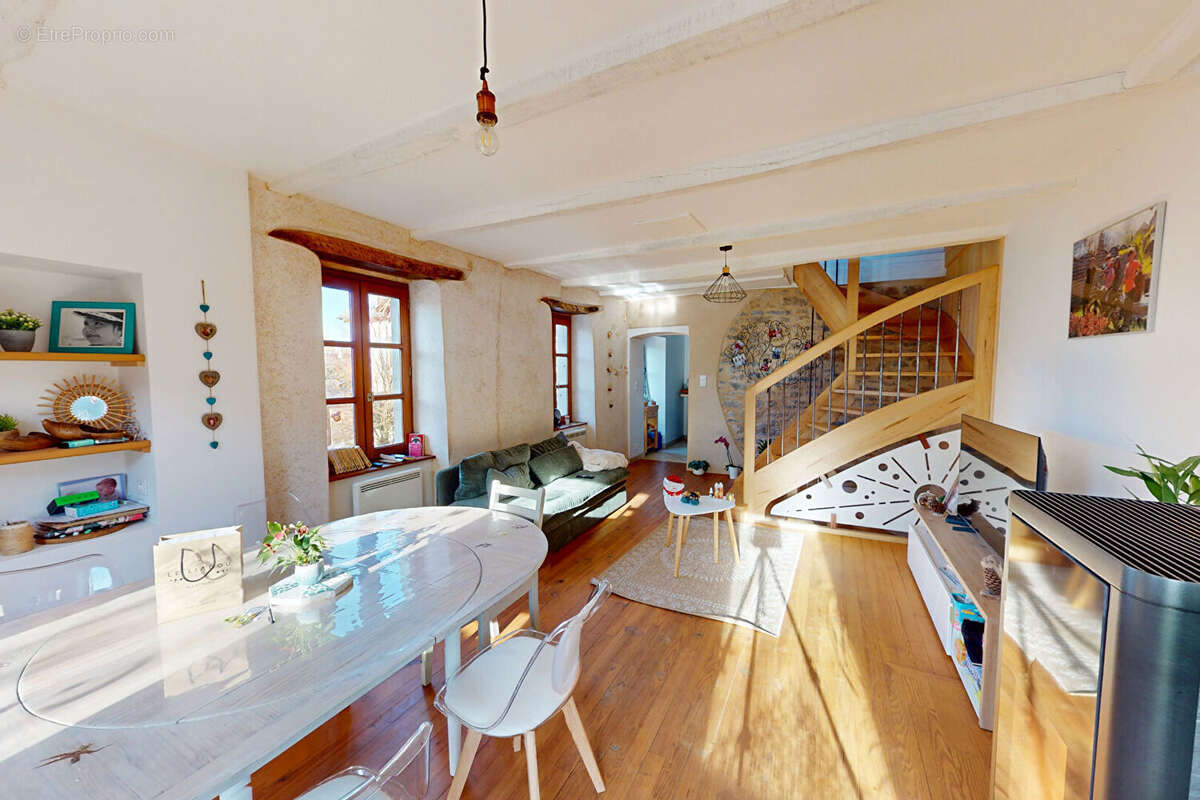 Maison à RODELLE