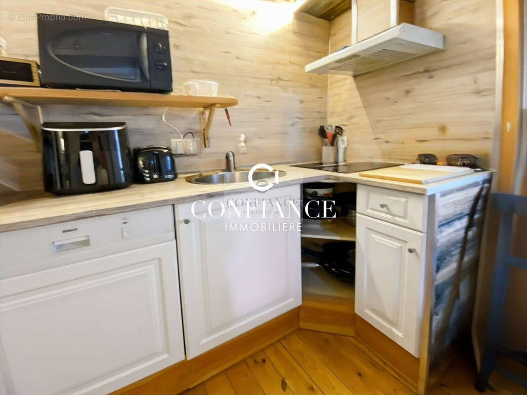 Appartement 74 m² à Saint-Etienne-De-Tinee  - photo 2