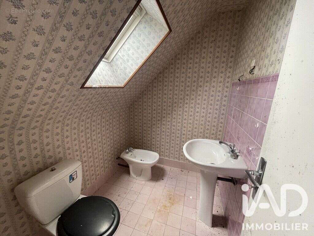 Photo 9 - Maison à SAINT-VRAN