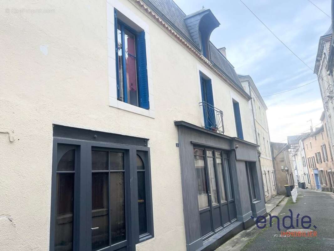 Appartement à AIRVAULT