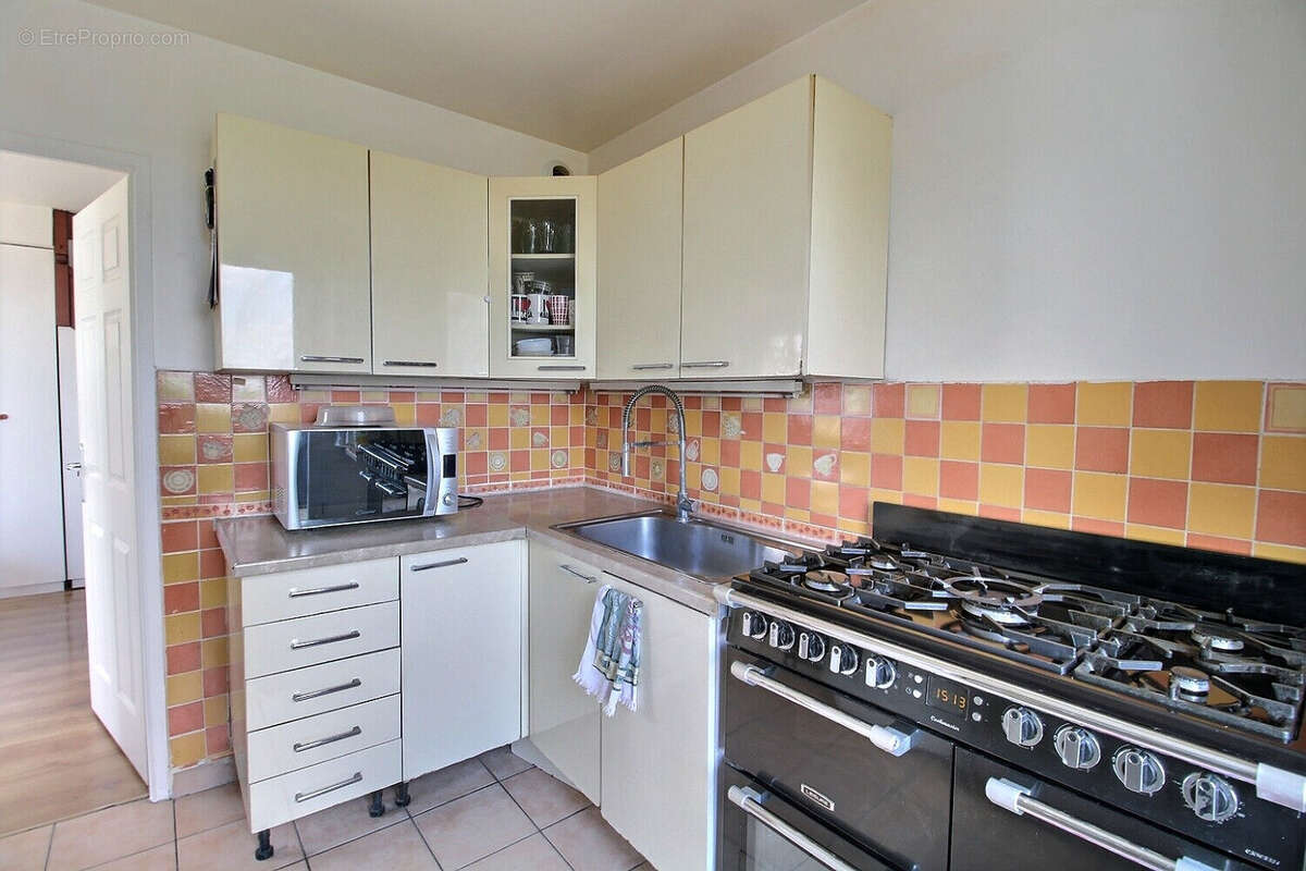 Appartement à ELANCOURT