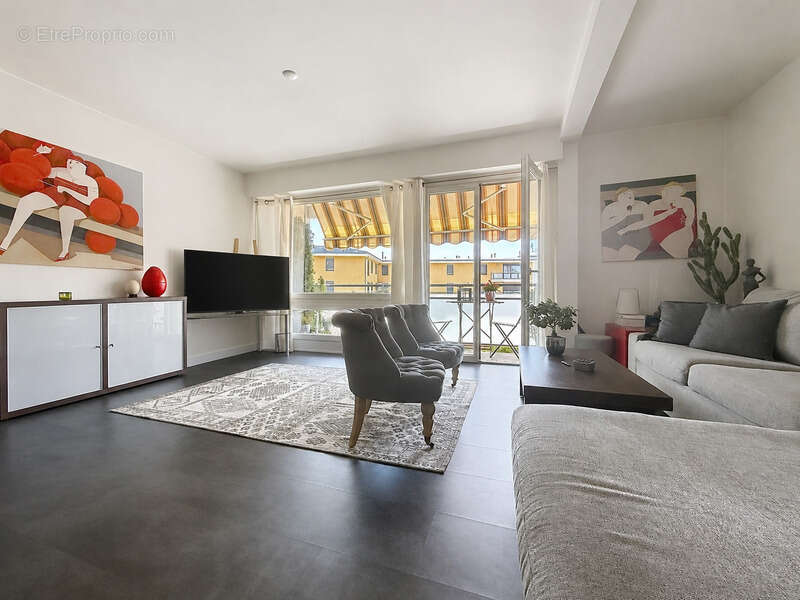 Appartement à DIVONNE-LES-BAINS