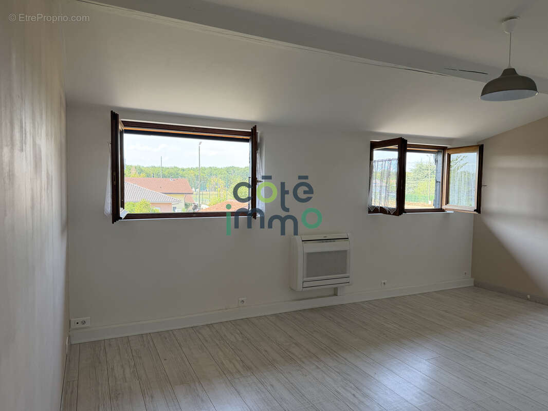Allinges, a vendre grand appartement t2/3 - photo 5