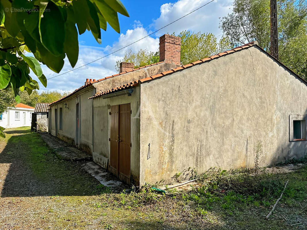 Maison à SALLERTAINE