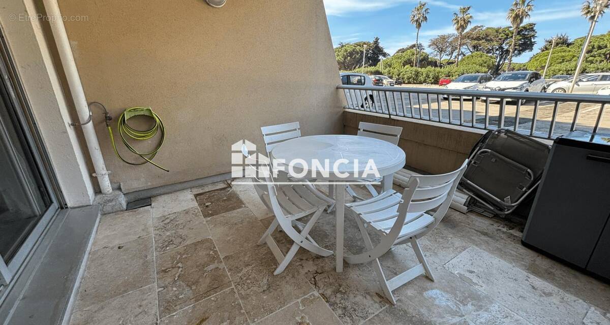 Appartement à HYERES