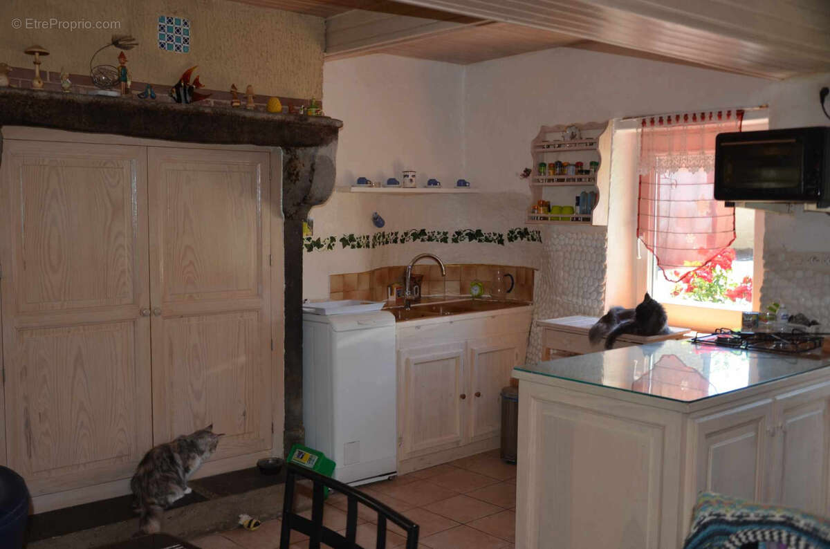 Maison à MARTRES-SUR-MORGE