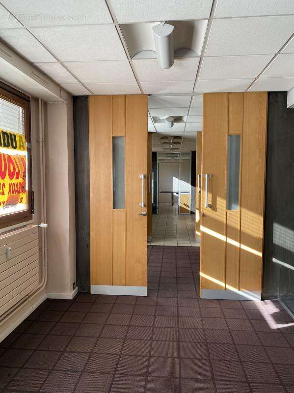 Commerce à SAINT-ETIENNE