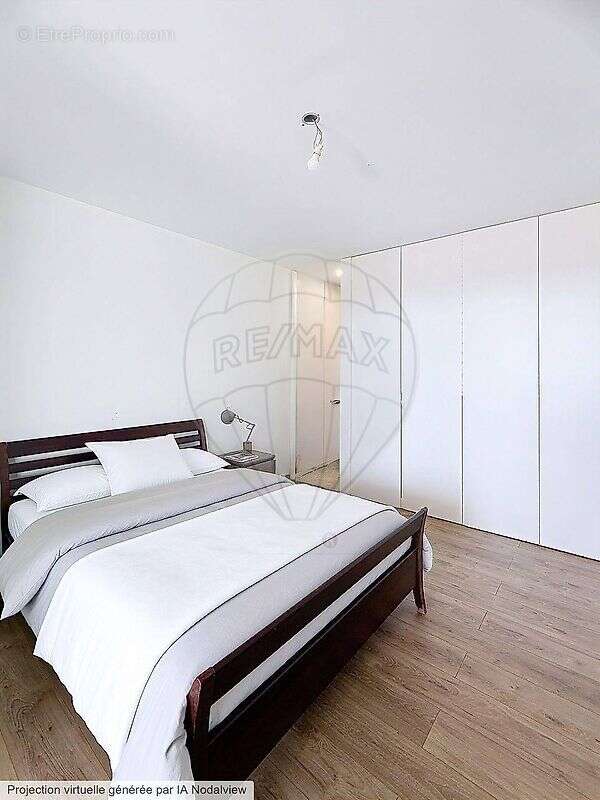 Appartement à VILLENEUVE-LOUBET