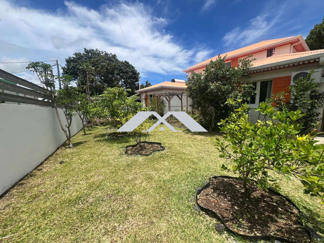 Maison à SAINT-JOSEPH