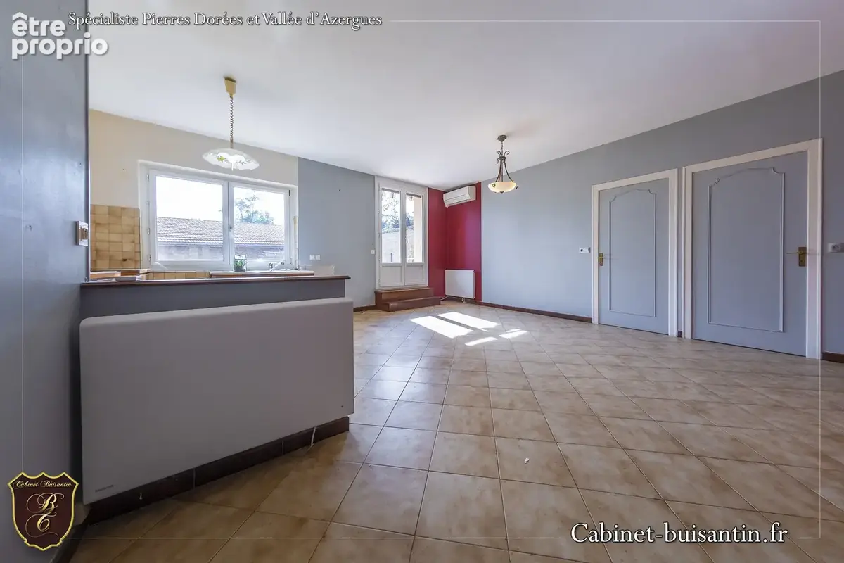 Appartement avec terrasse au cœur du village - photo 4