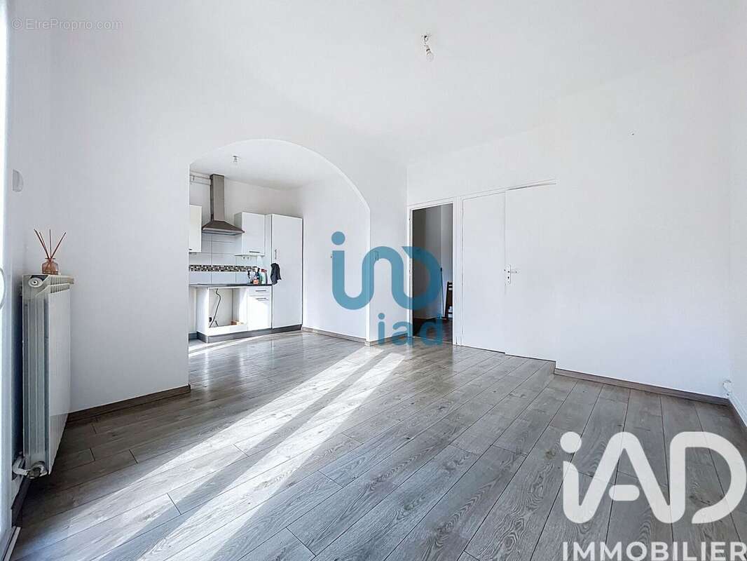 Photo 2 - Maison à BOUJAN-SUR-LIBRON