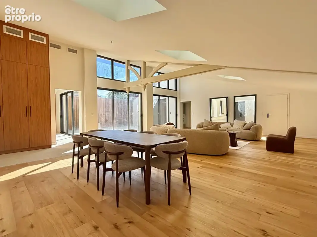 VICHY / Maison de ville type loft neuf de près de 200 m², prestations haut de gamme ! - photo 10
