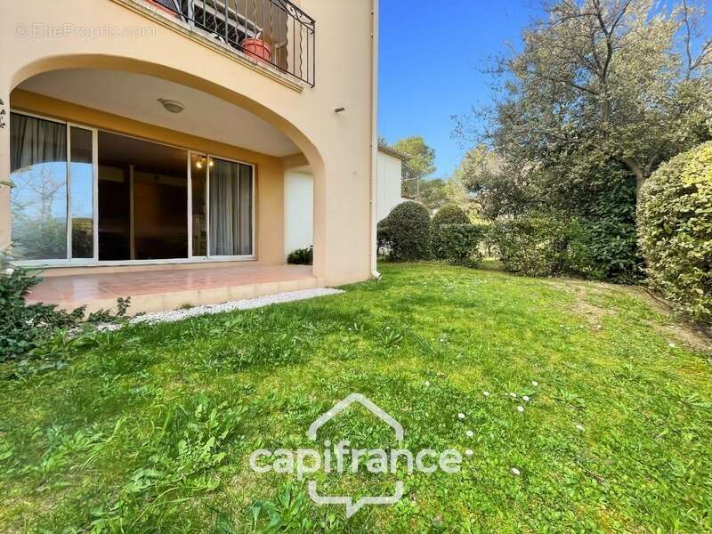 Appartement à MALLEMORT