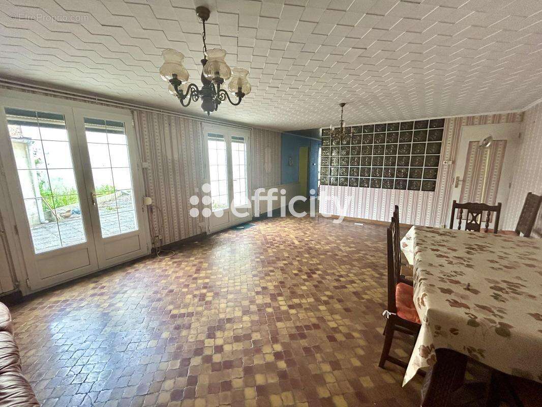 Maison 153 m² à Houdain  - photo 3