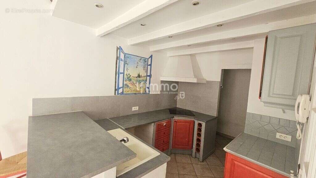 Maison à LE MUY