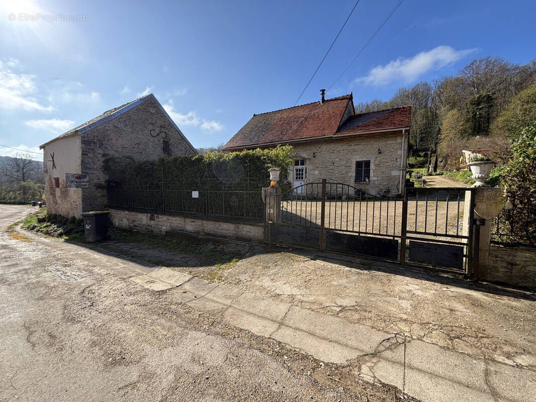 Maison à QUEMIGNY-SUR-SEINE
