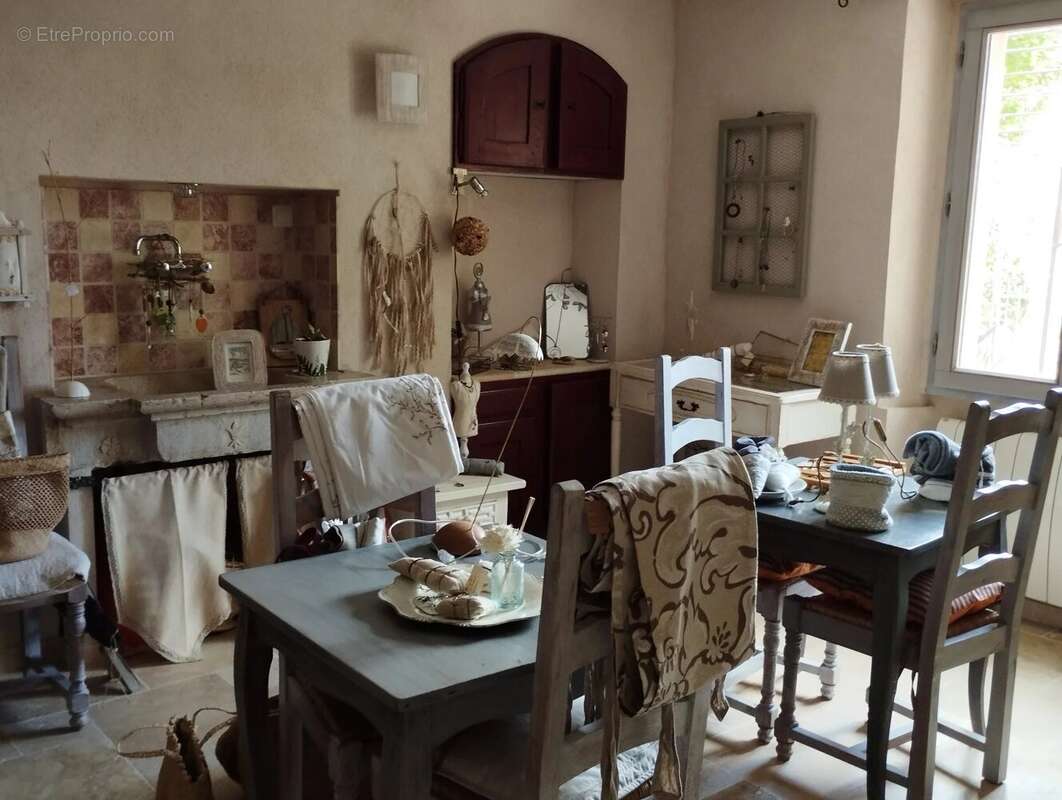Appartement à COURSEGOULES