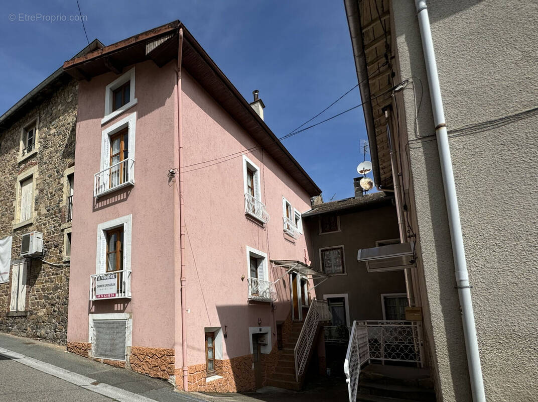 Photo 1 - Maison à CUBLIZE