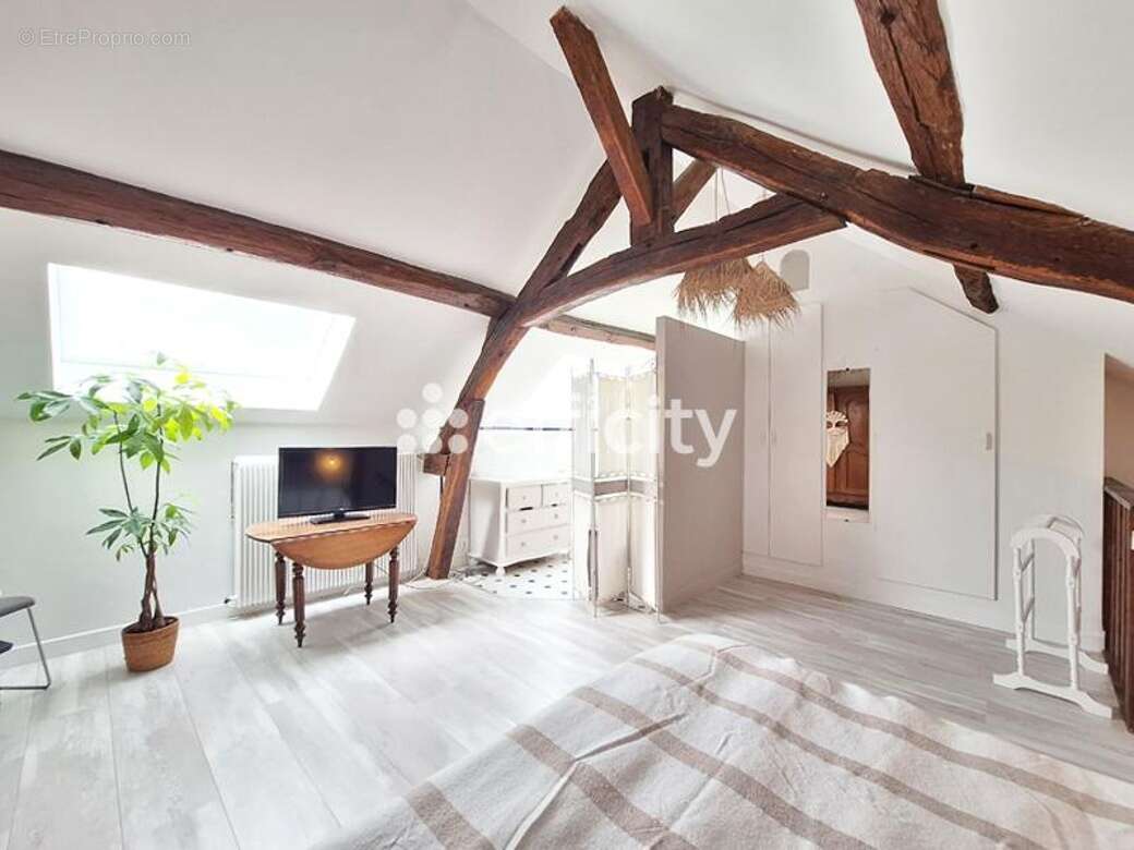 Maison à VAUREAL