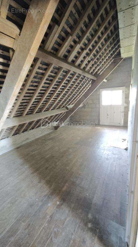 Maison 97 m² 4 pieces avec terrain constructible de 2 305 m² et garage double - photo 13