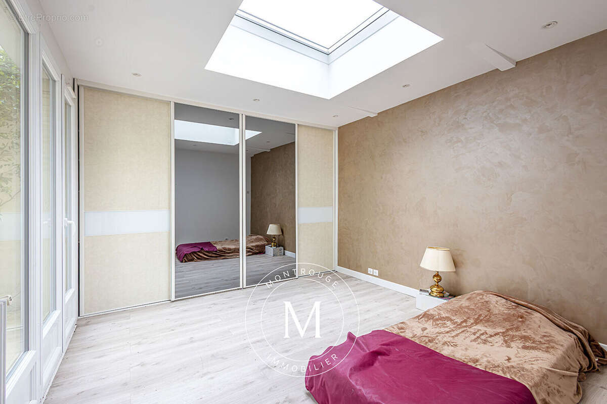 Appartement Montrouge 5 pièces 97.05 m2 + Terrasse 35 m² - photo 12