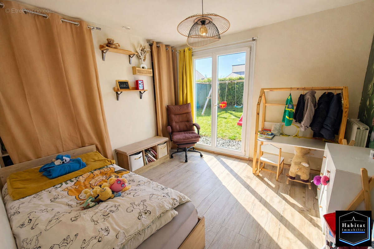 Maison à OTHIS