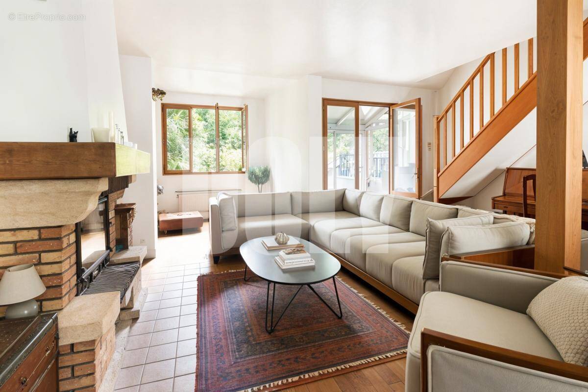 Maison à SAINT-DENIS