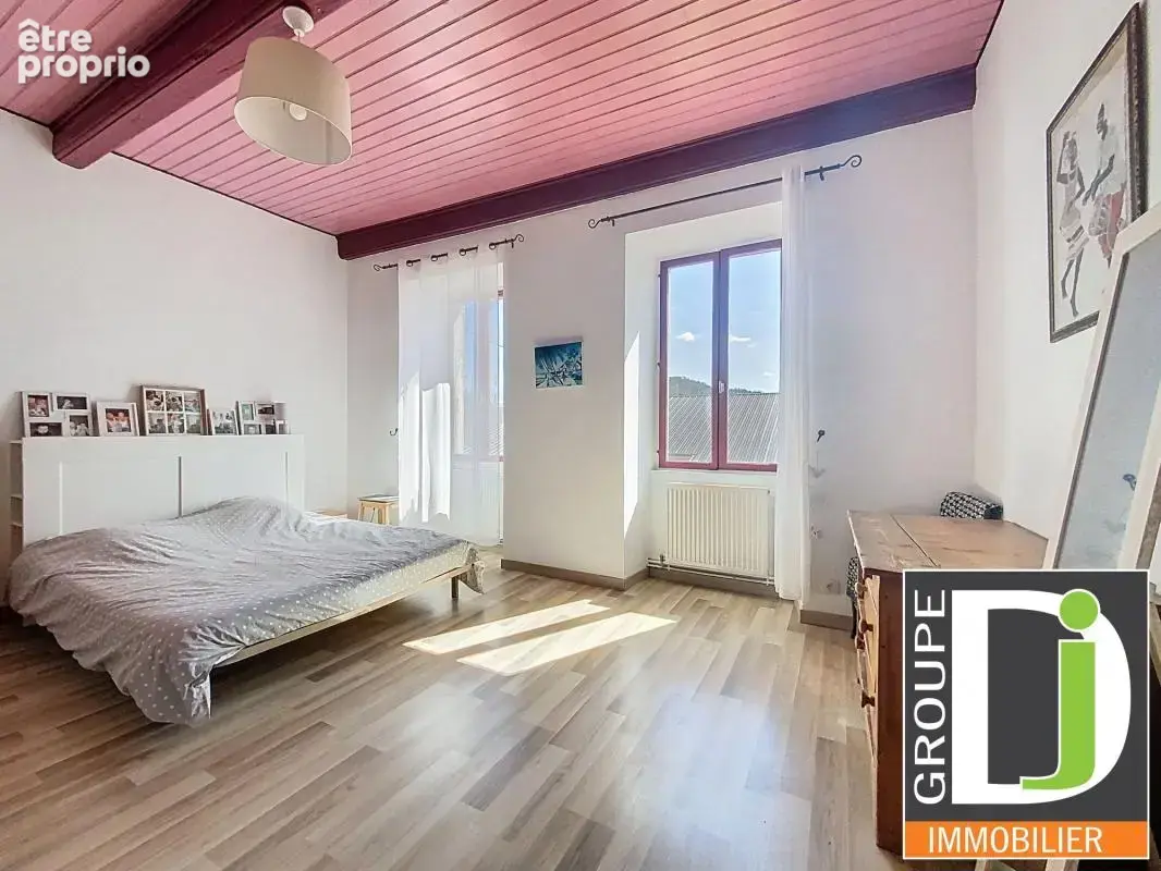 Batisse de caractère à vendre à Upie, avec grandes dépendanc - photo 3