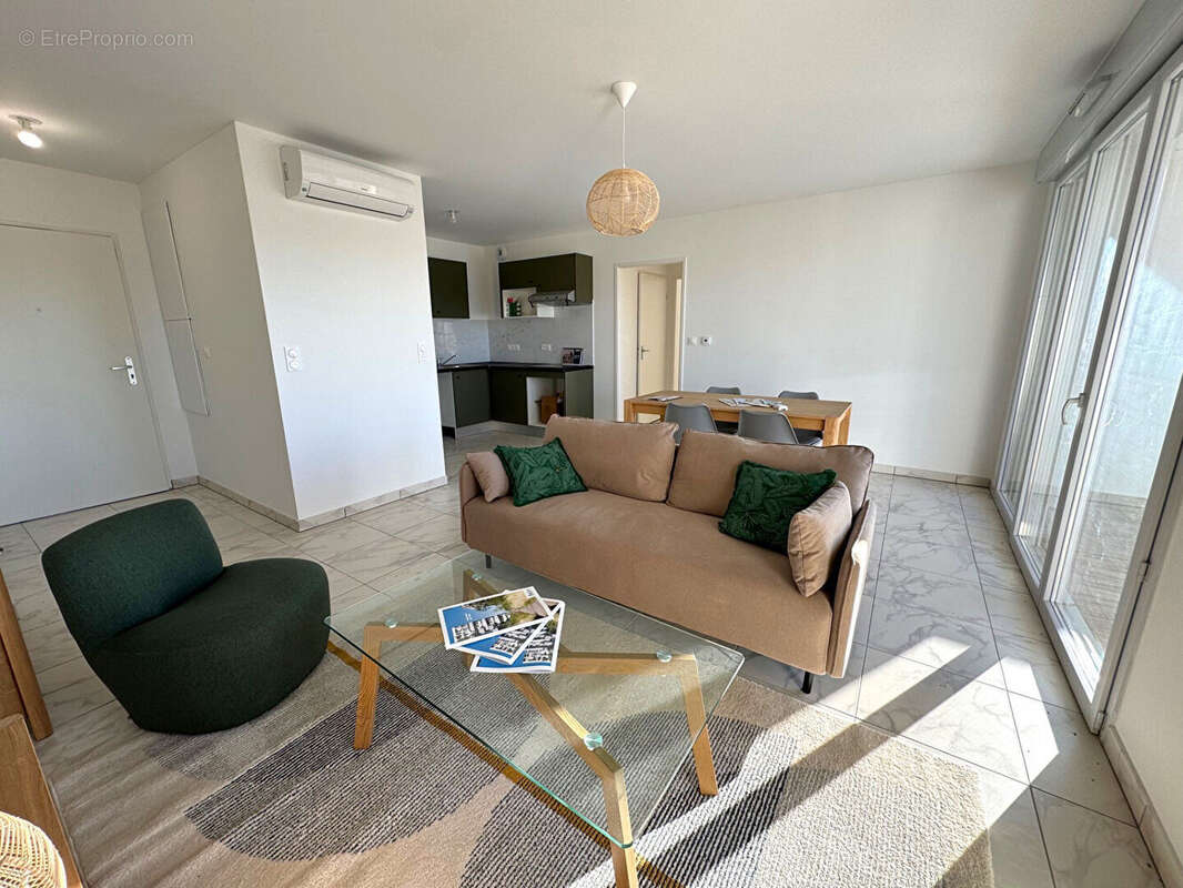 Appartement à AUZEVILLE-TOLOSANE