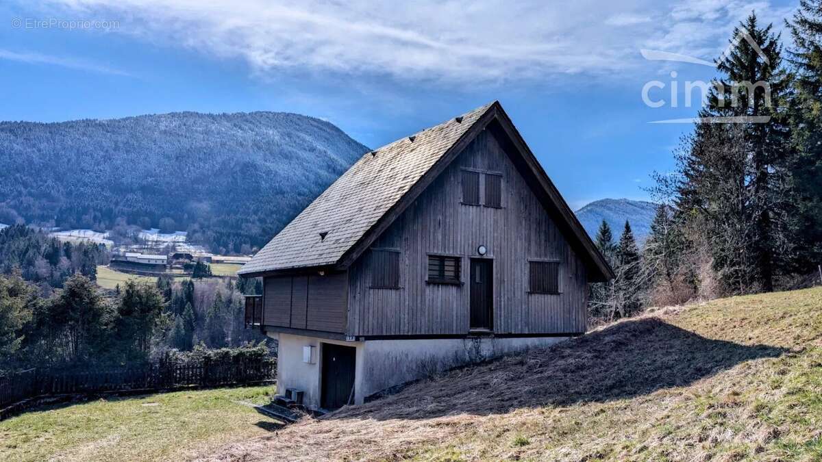 Maison à SAINT-PIERRE-DE-CHARTREUSE