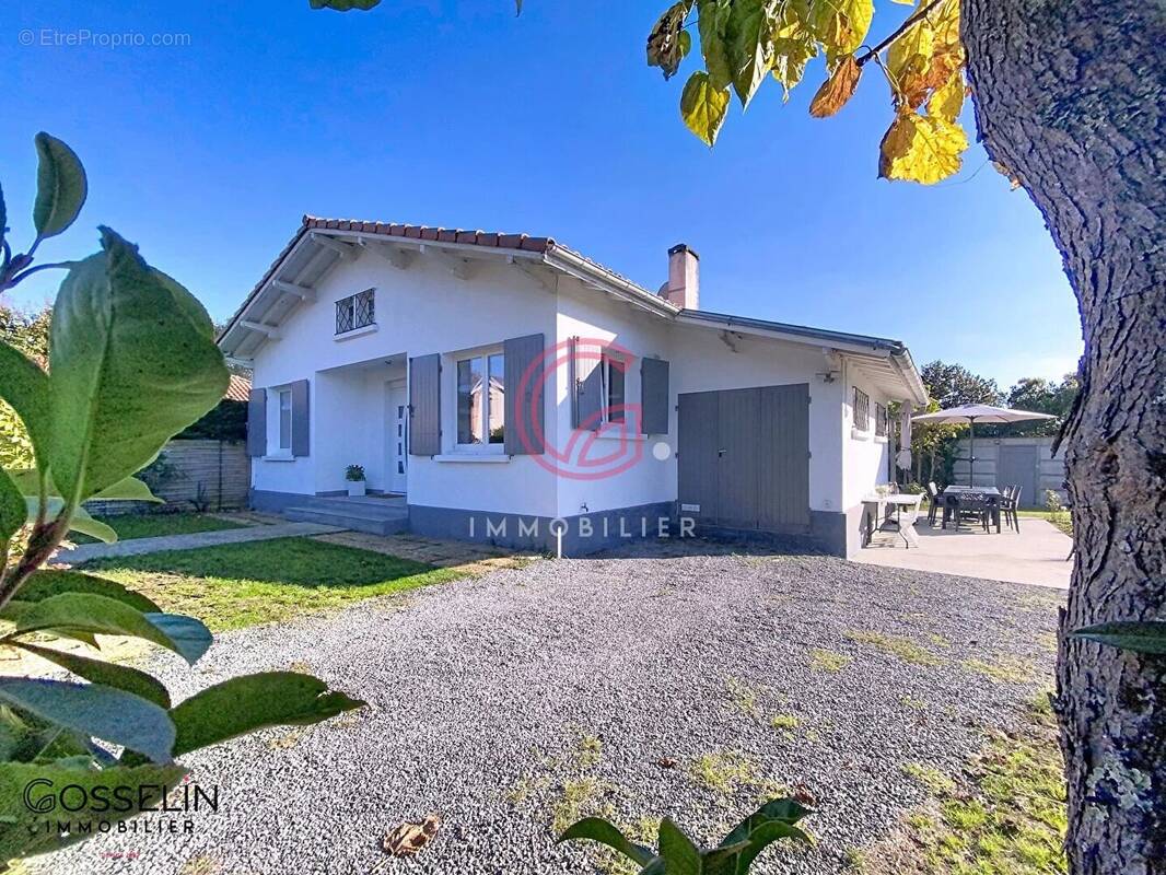Maison à YCHOUX