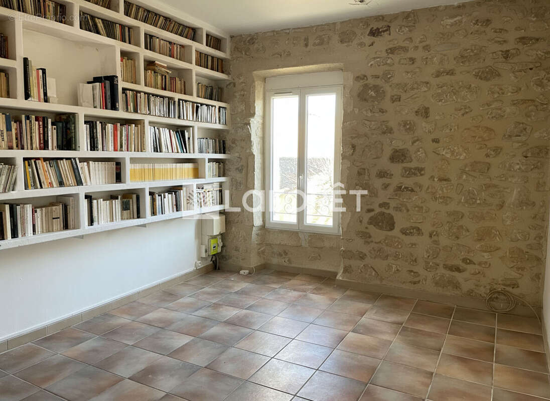 Maison à MALLEMORT