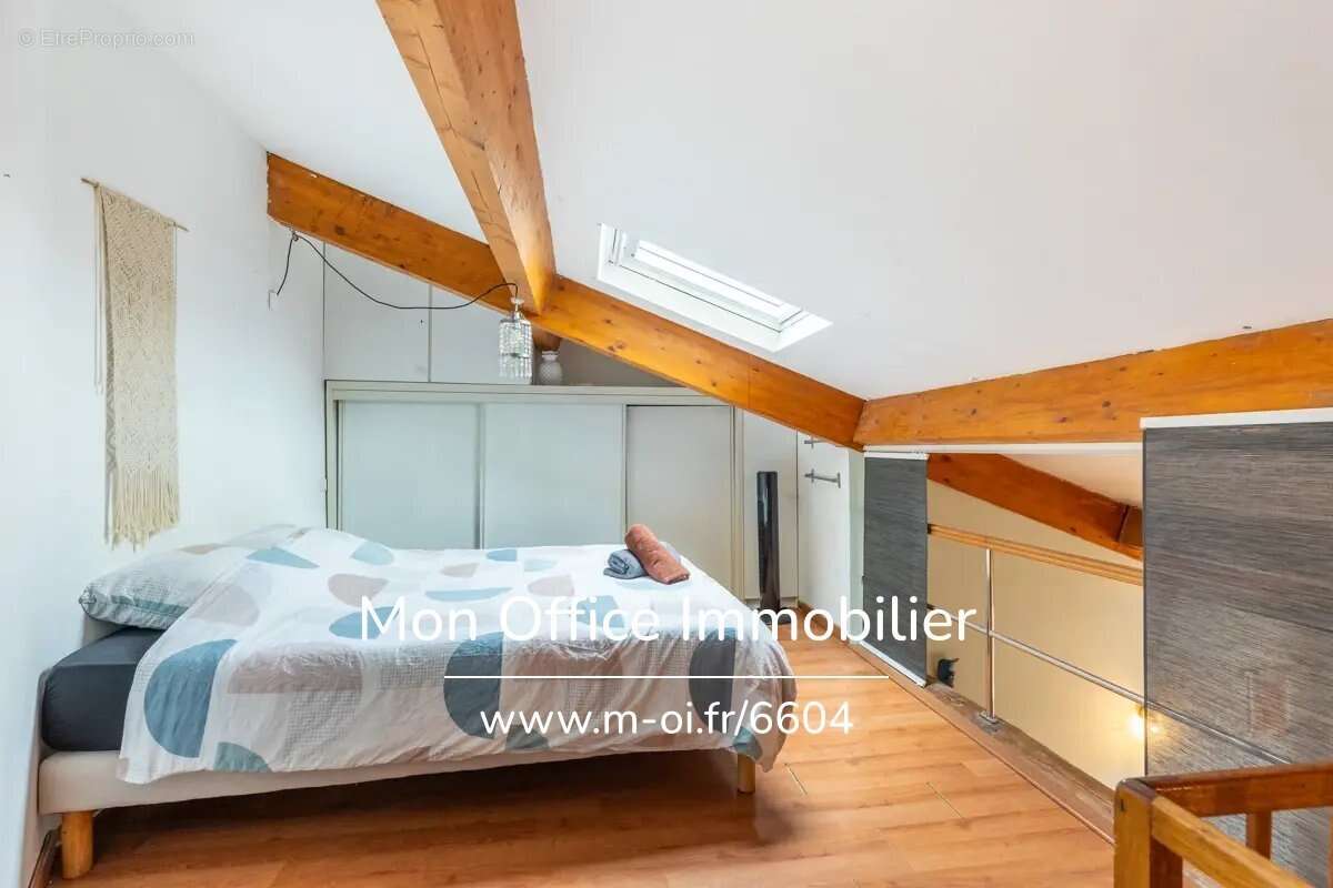 Appartement à MARSEILLE-2E