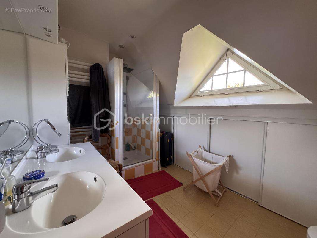 Maison 137 m² – Terrain 3 960 m² – Proche Breteuil - photo 11