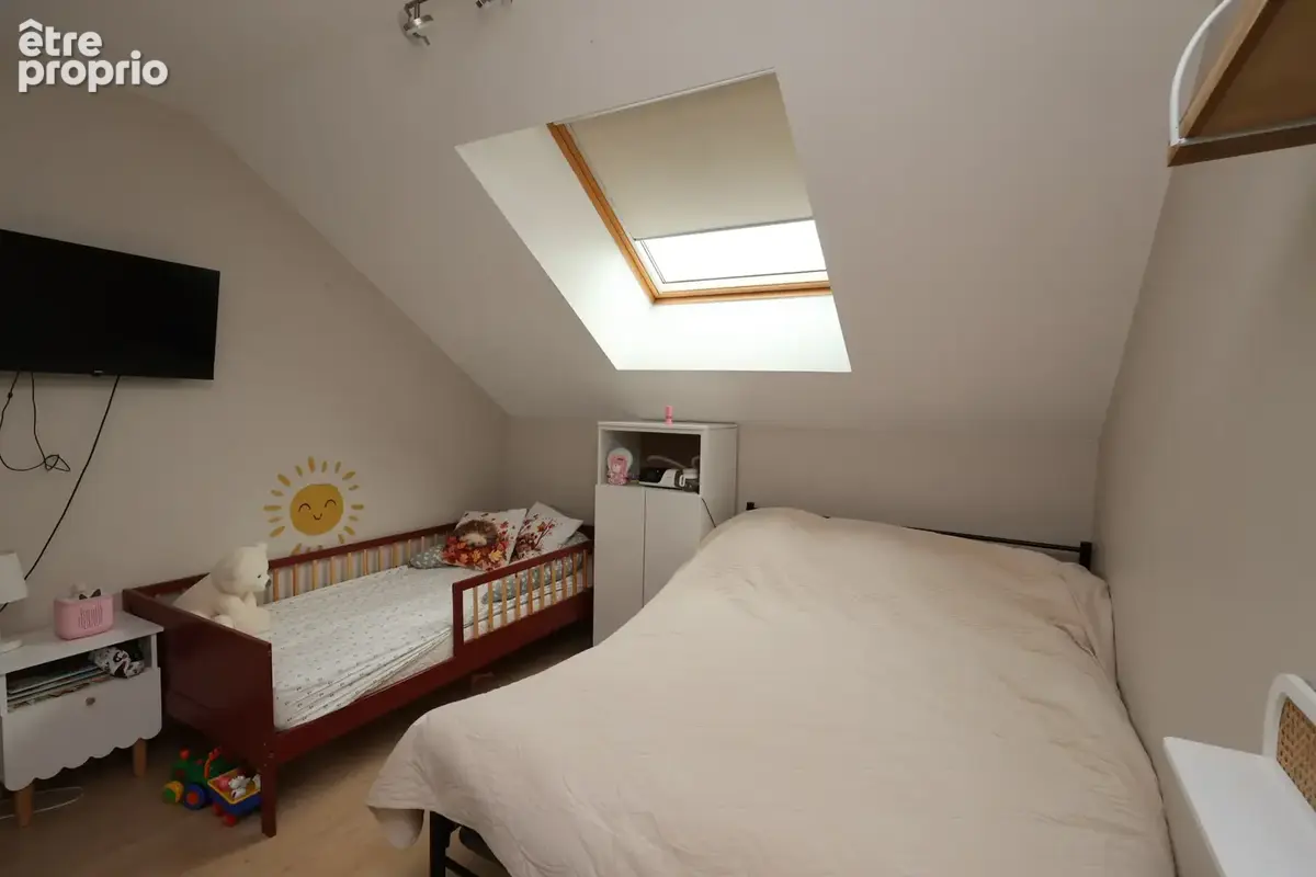 Ennery dernier etage t2 de 51,27 m2 avec terrasse garage et parking privatif et climatisation - photo 5