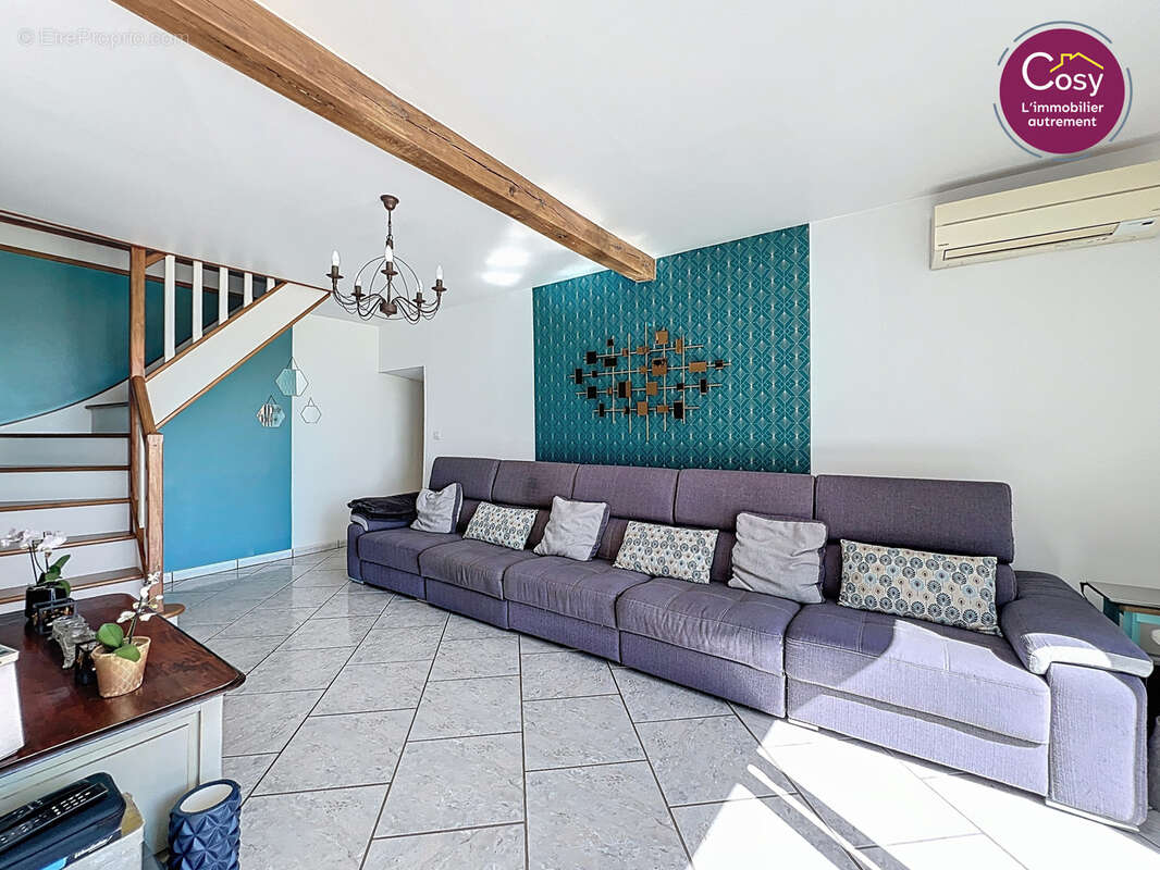 Maison à SAINT-REMY-BLANZY