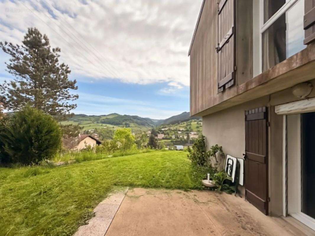 Maison à LAMURE-SUR-AZERGUES