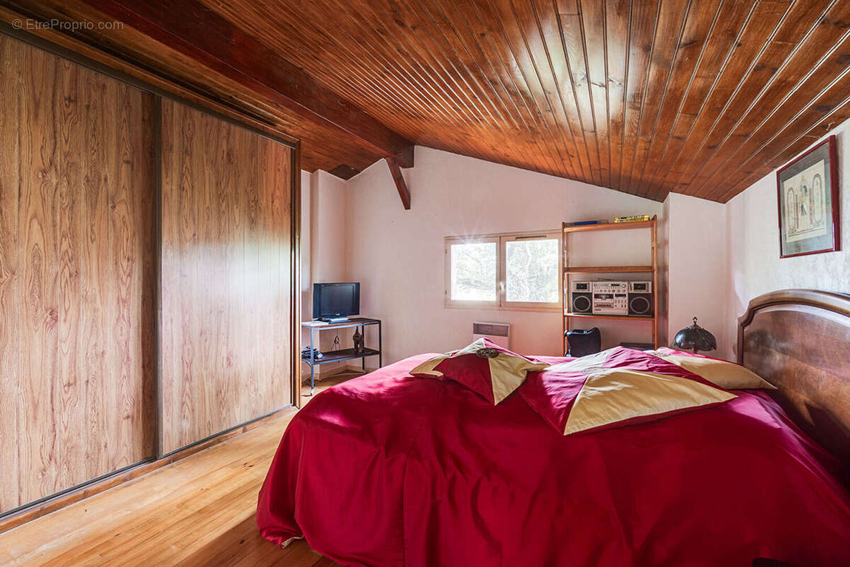 Maison à MONDONVILLE