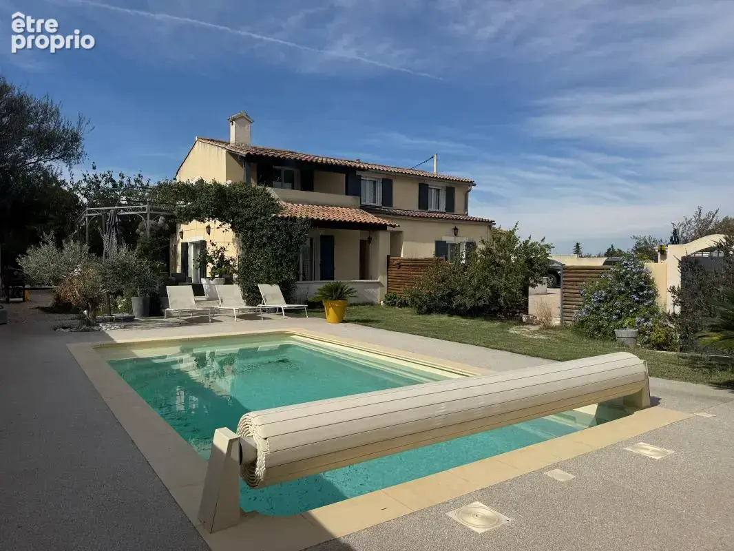 Maison à SAINT-SATURNIN-LES-AVIGNON