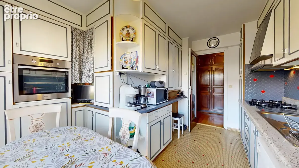 Appartement 5 pièces 110 m² à vendre à Les Pavillons-Sous-Bois (93320) - photo 8