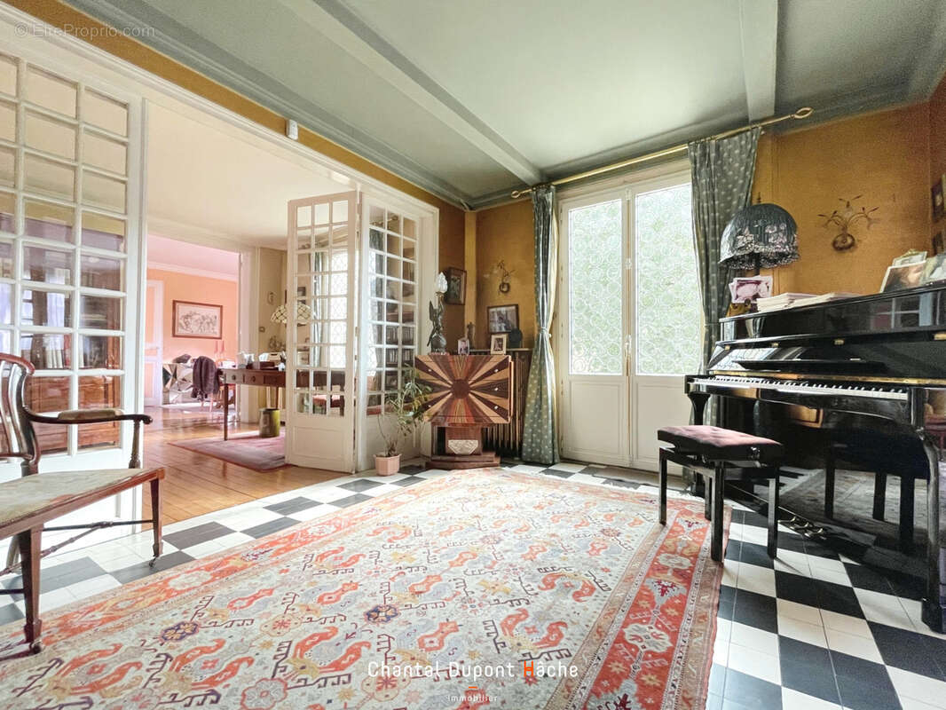 Maison à CHARTRES