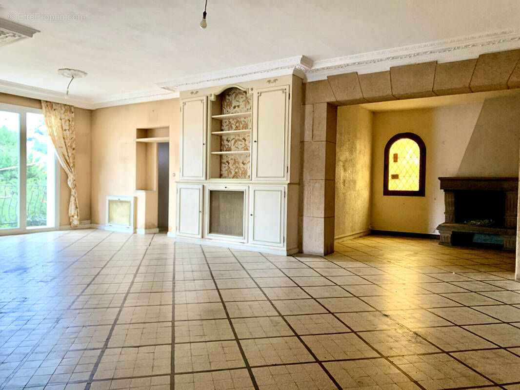 Maison à MARSEILLE-11E